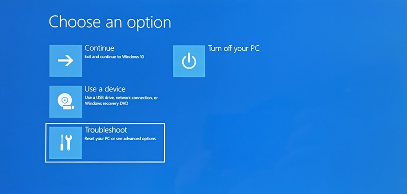 Solución de problemas de la pantalla Elegir una opción en Windows 10