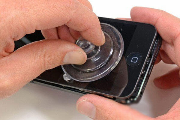 Quitar la pantalla del iPhone 5